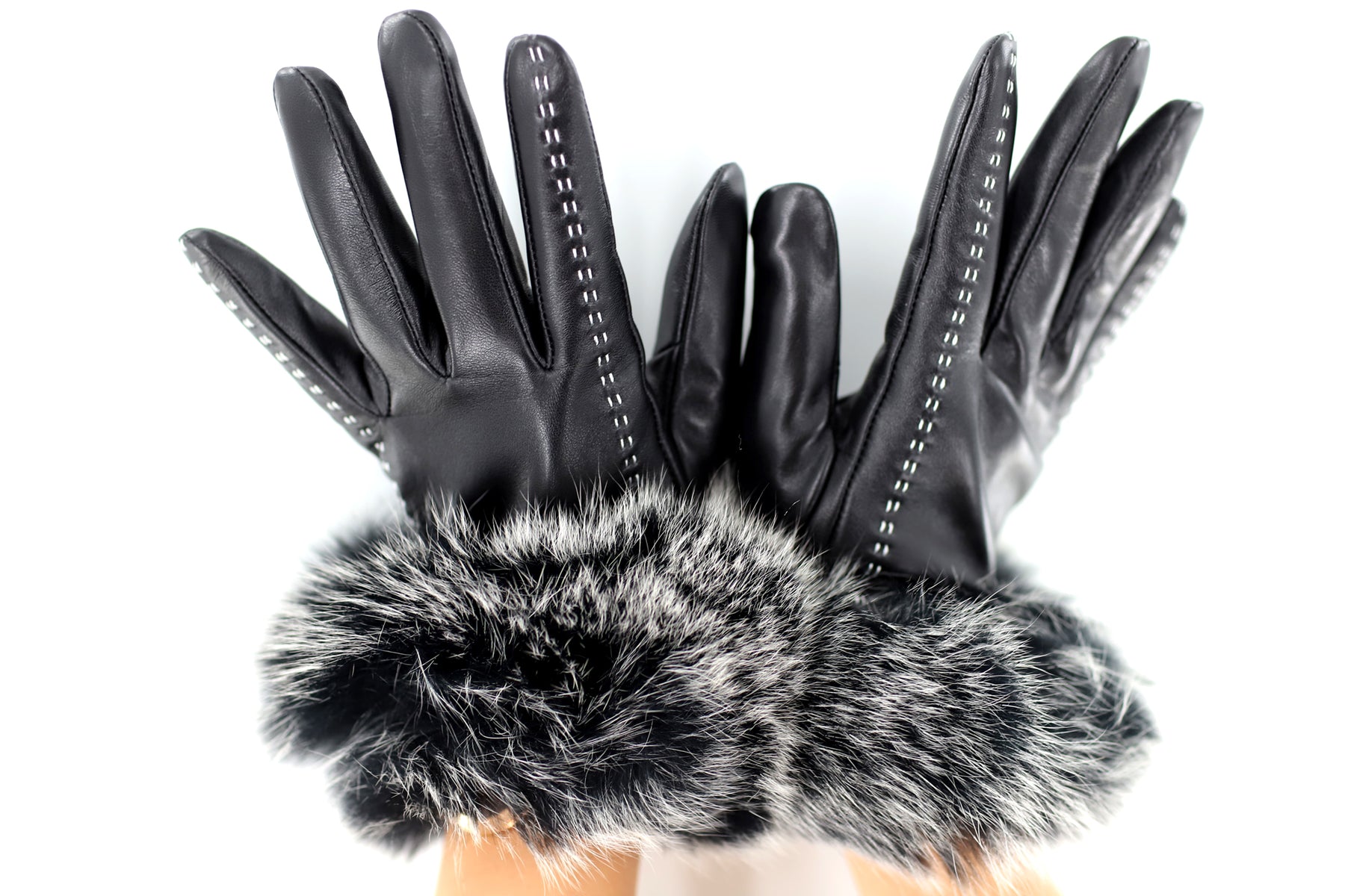 leather gloves with fox fur trim