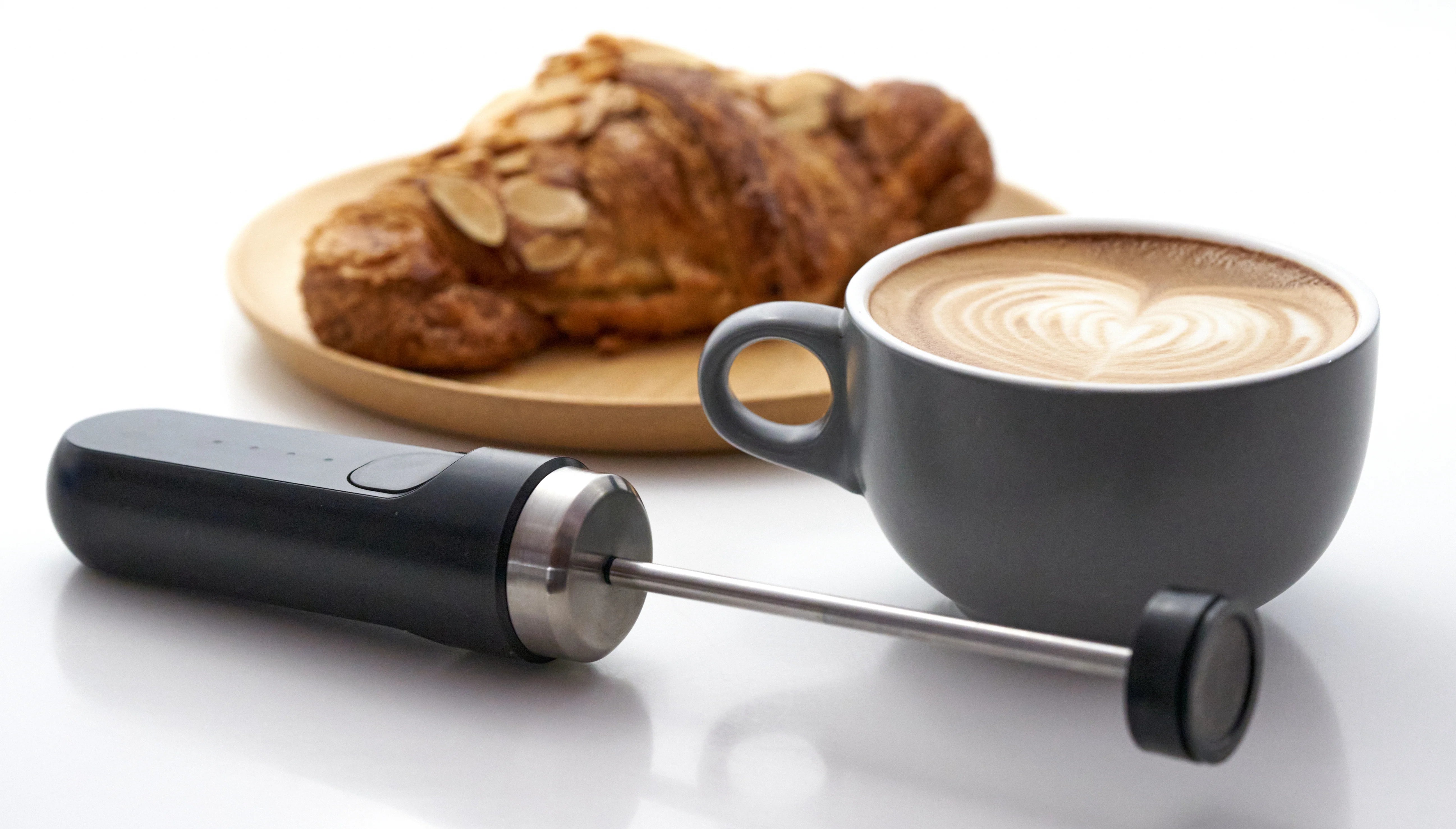 How To Froth Milk for Cappuccinos & Lattes using handheld Frother wand