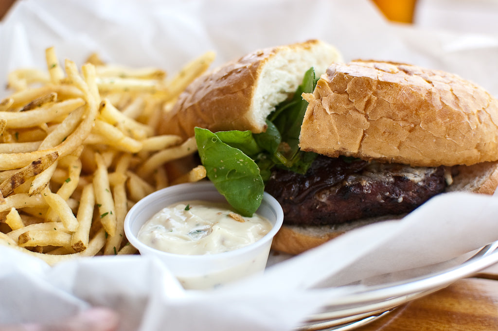 Good burger on a crunchy roll