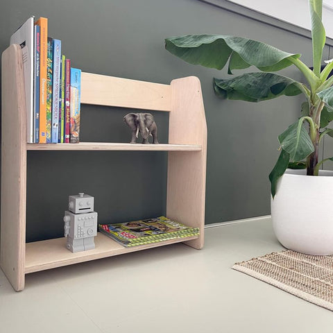 Wandkast boeken met 2 planken