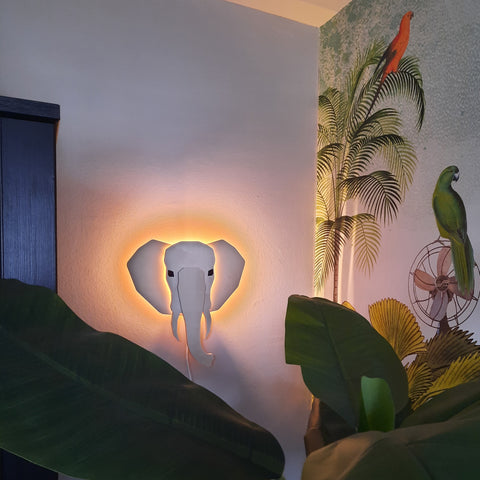 Wandlamp olifant