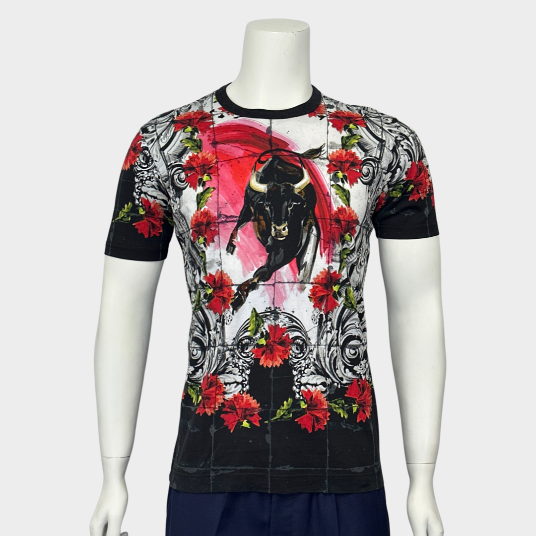 image of Dolce&Gabbana men's black mosaic and red bull print cotton T-shirt