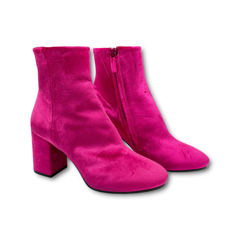 m  on Twitter pink balenciaga cagole boots httpstcohE9ENVrXcJ   Twitter