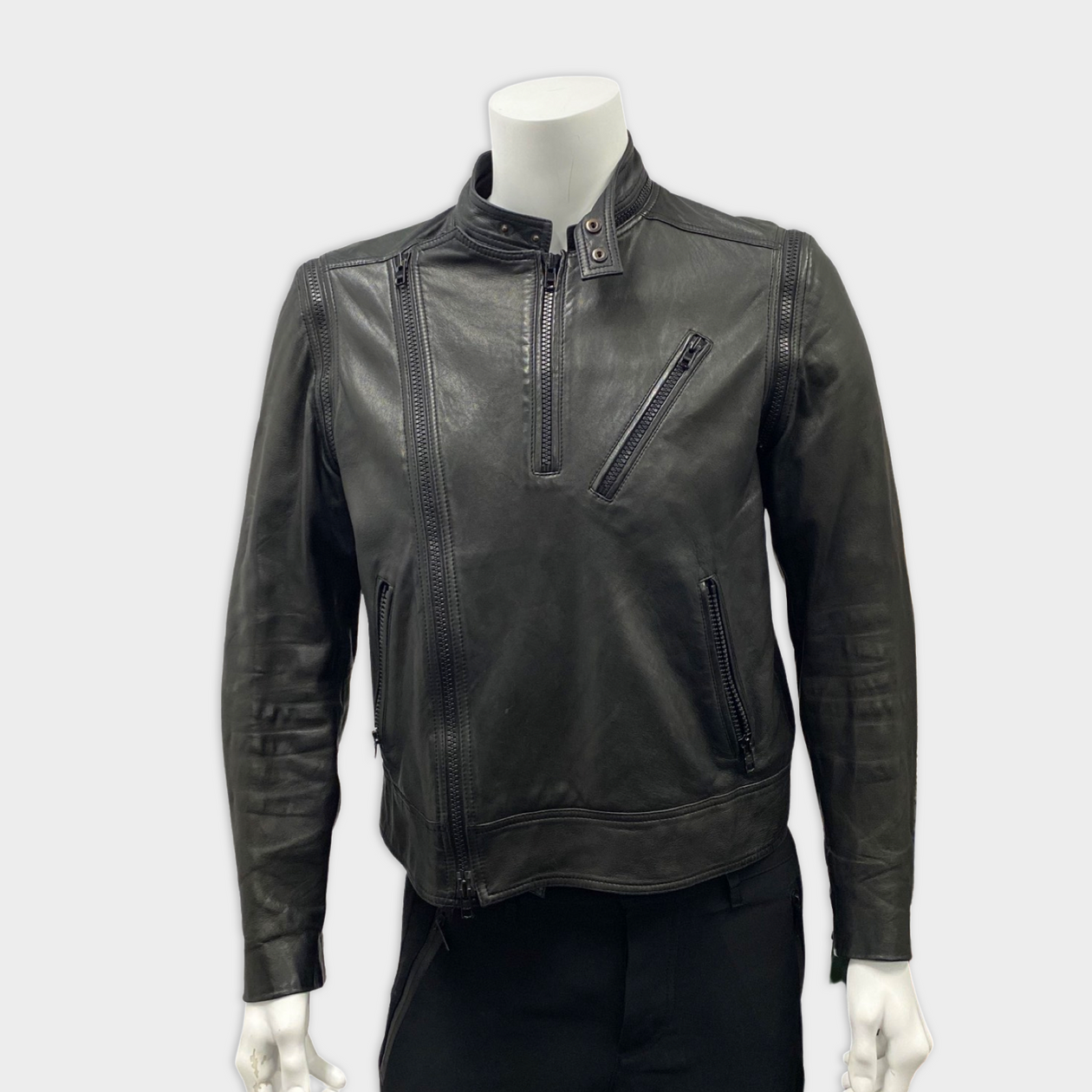 Givenchy black leather jacket with zipper detailing – Loop Generation