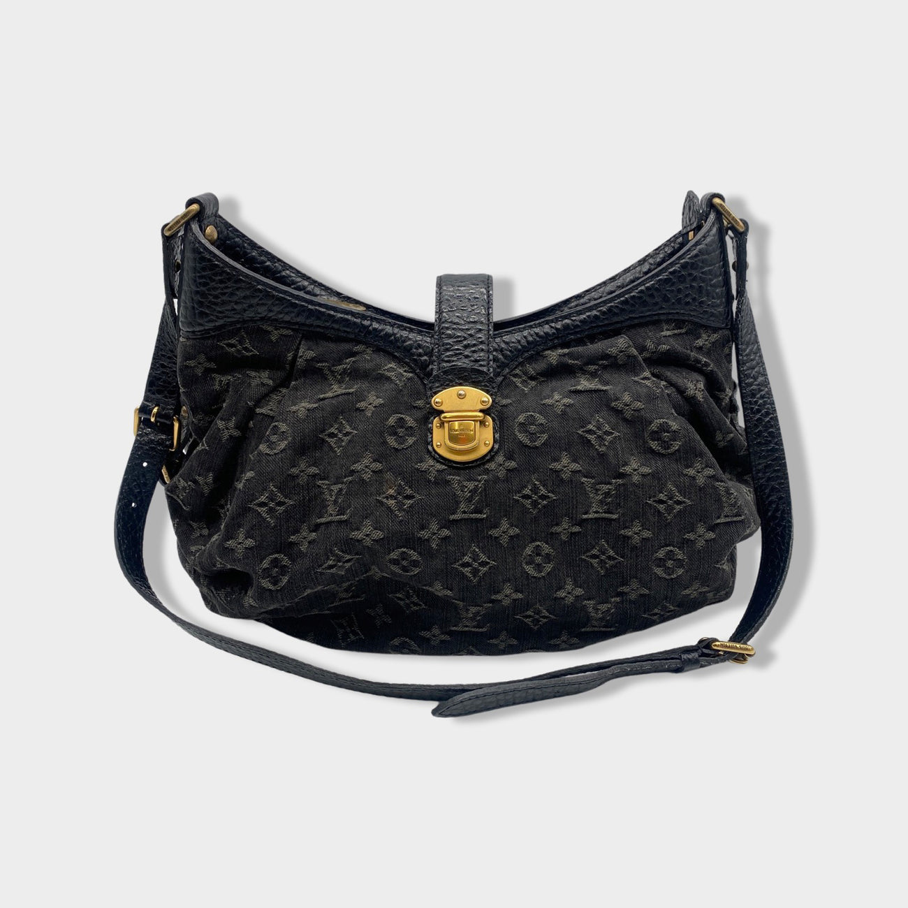 Louis Vuitton Vintage - Damier Graphite Daniel MM Bag - Grey - Fabric and  Leather Handbag - Luxury High Quality - Avvenice