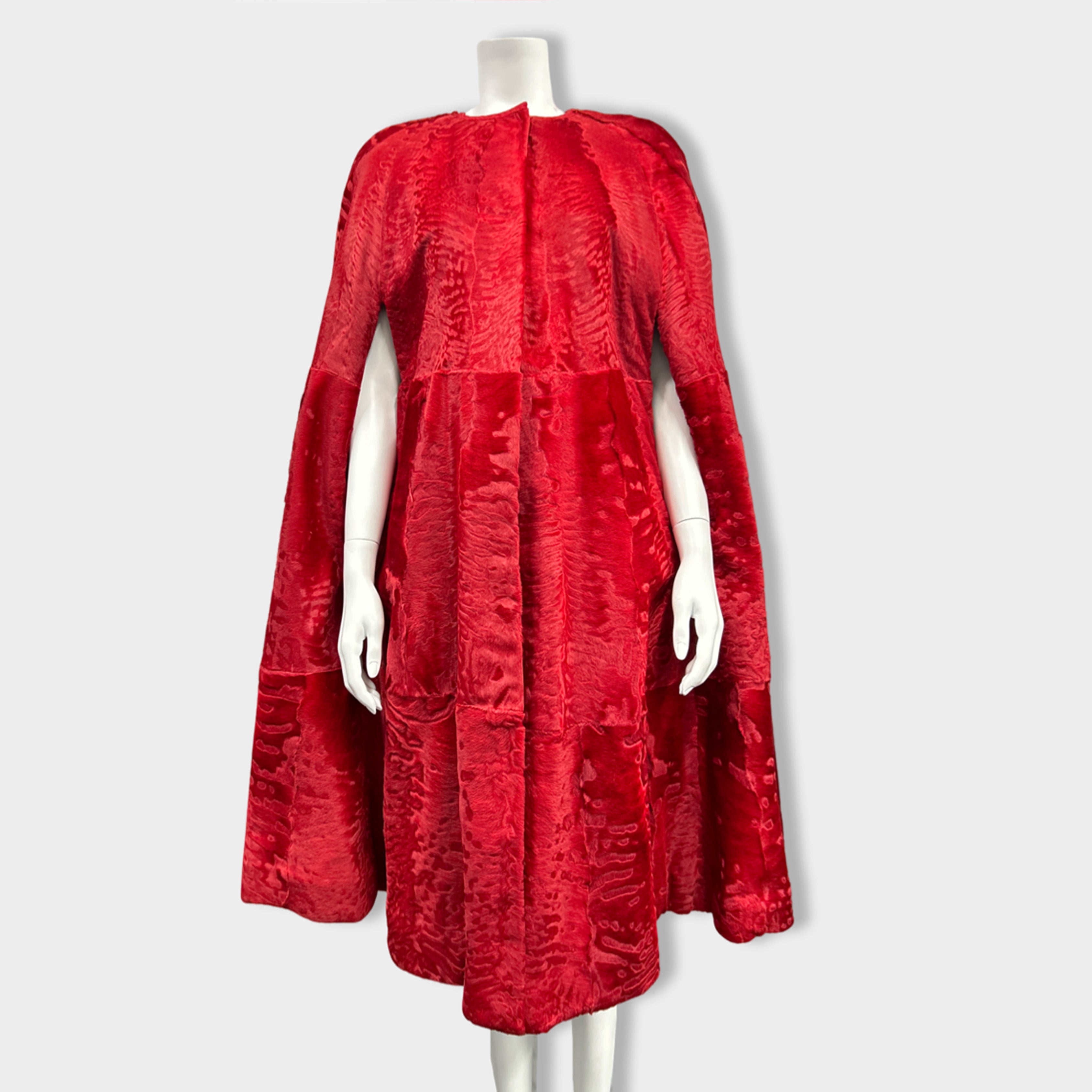 Image of DOLCE&GABBANA Alta Moda crimson astrakhan fur cape