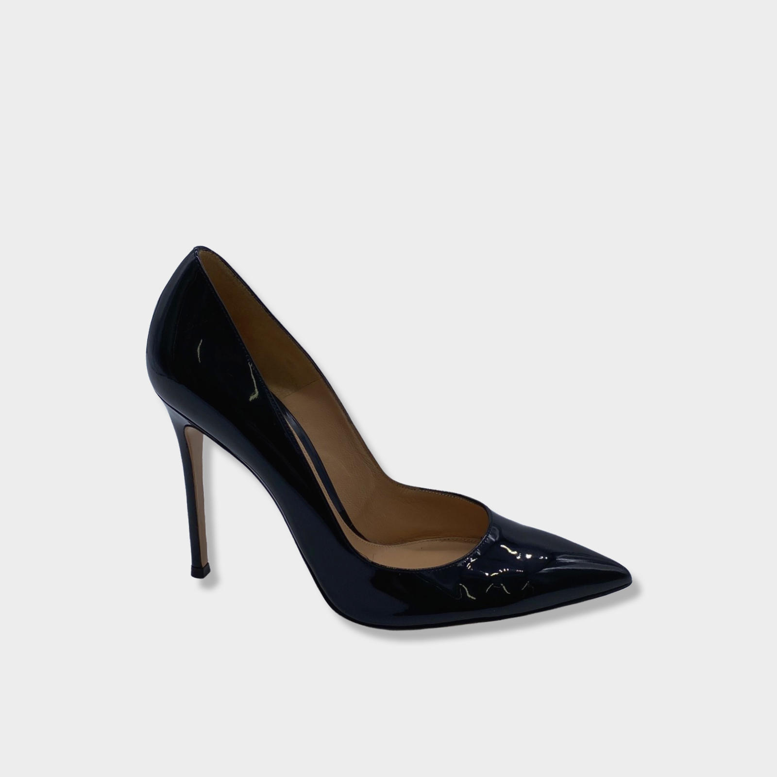 image of GIANVITO ROSSI black patent leather pumps