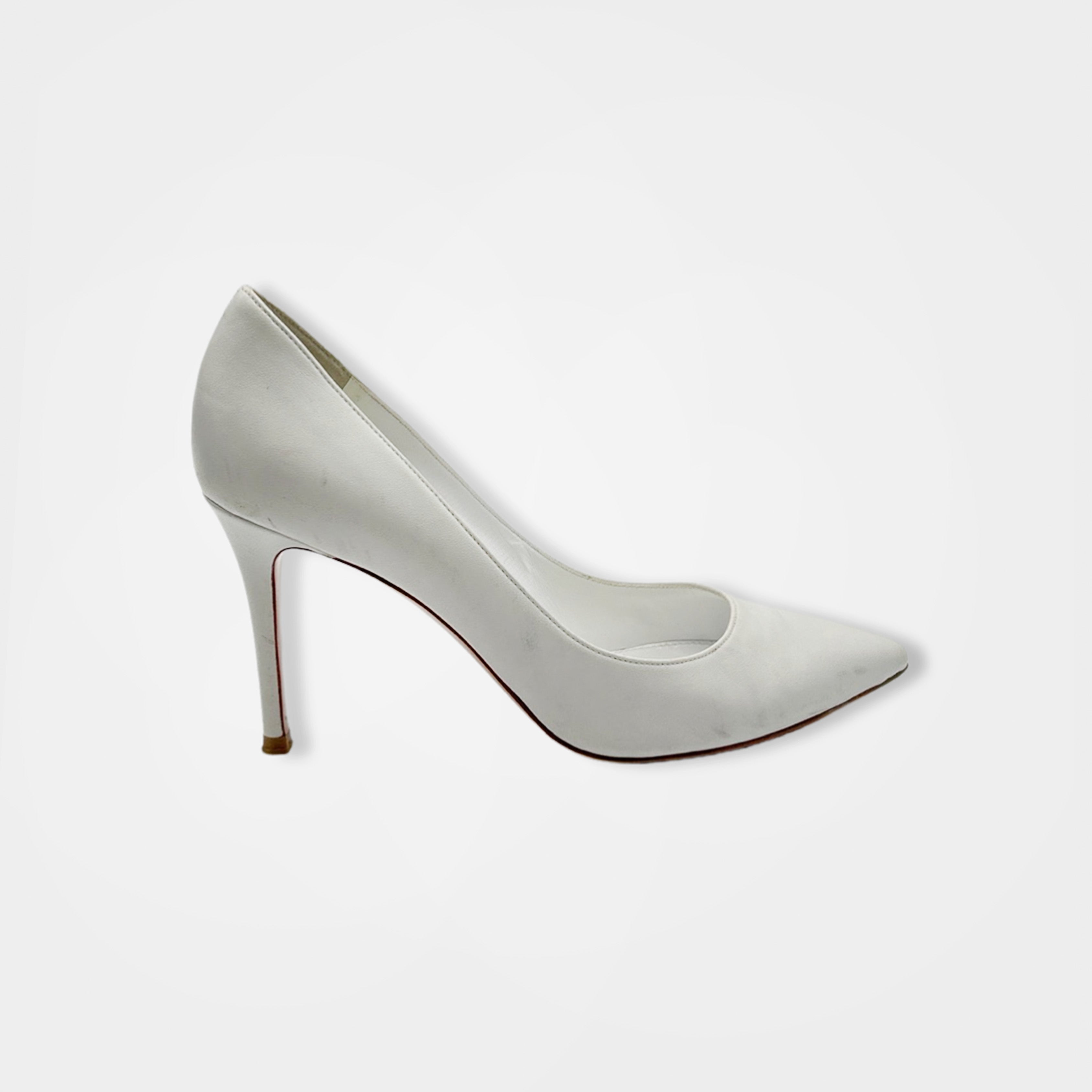 image of GIANVITO ROSSI white leather pumps