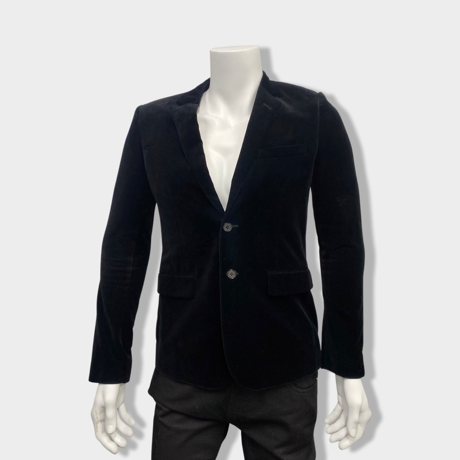 Image of SAINT LAURENT black velvet jacket