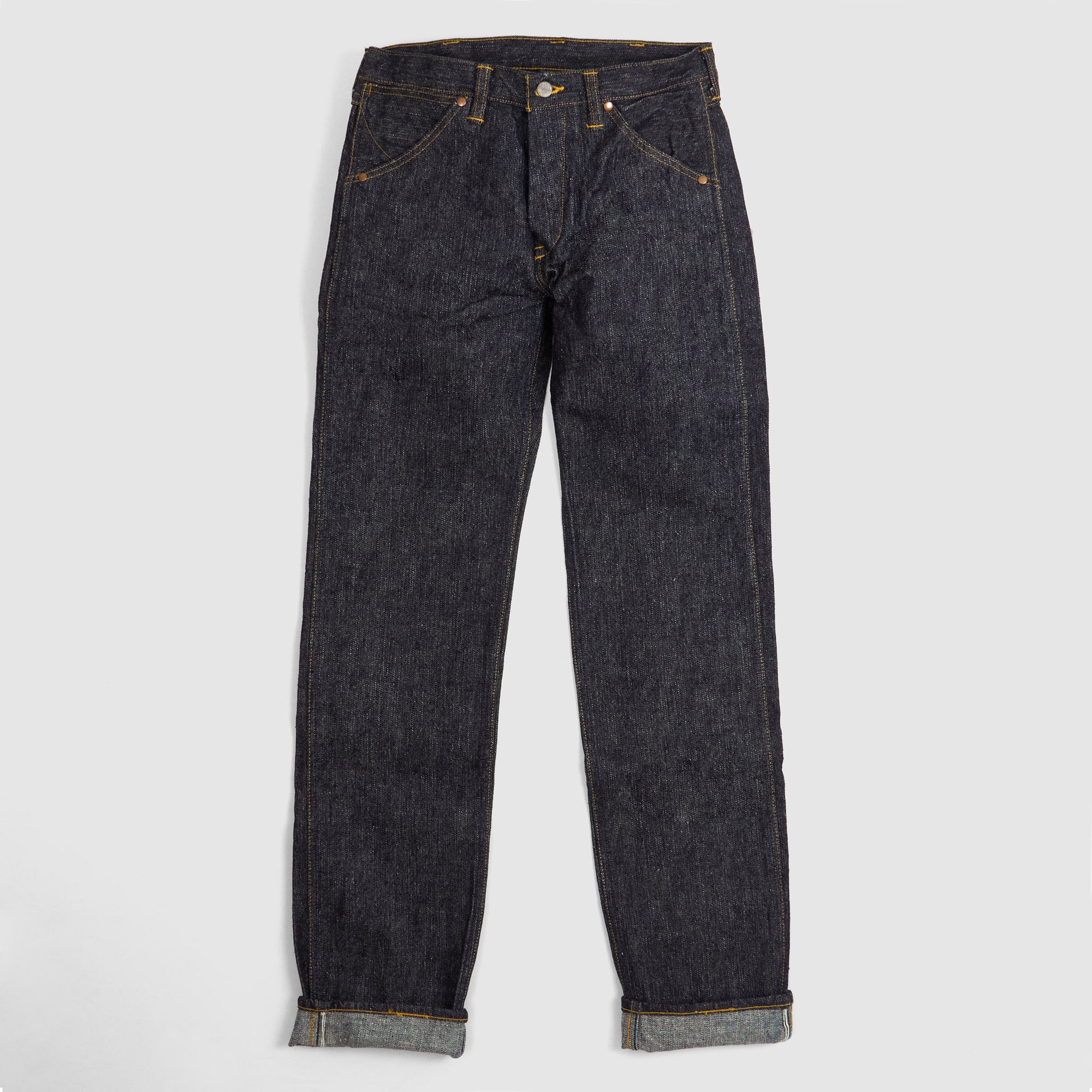 Levi's Vintage Clothing 1937 501xx Selvedge Jeans  Levis vintage clothing,  Vintage outfits, Selvedge jean