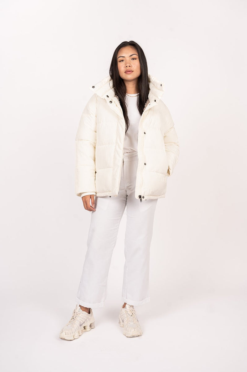The Brunch Puffer in Ivory – Ethical and Sustainable Fashion Outerwear ...