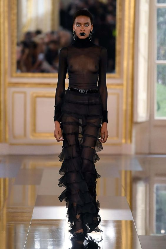 Valentino Fall 2024 Ready-to-Wear 