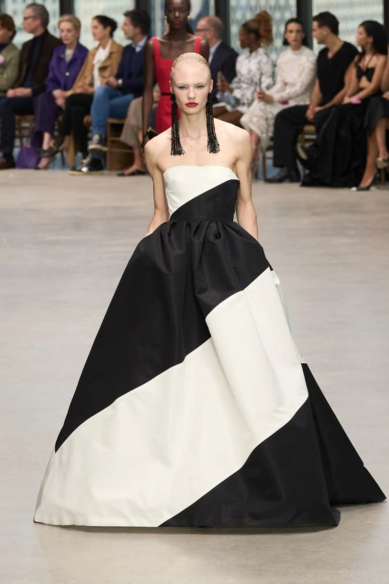 Carolina Herrera Fall 2024 Ready-to-Wear