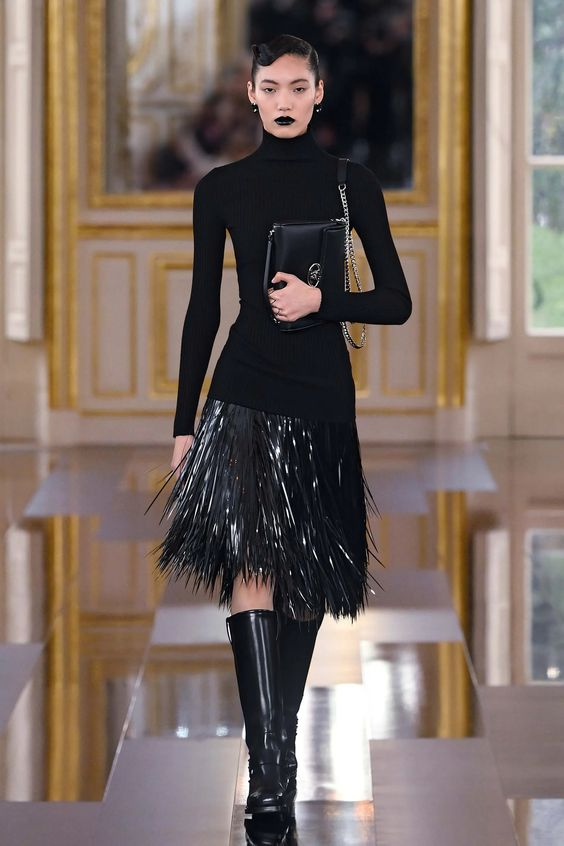 Valentino Fall 2024 Ready-to-Wear