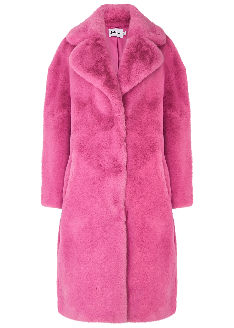 Chic Ways to Style and Rock Your Fur Coats