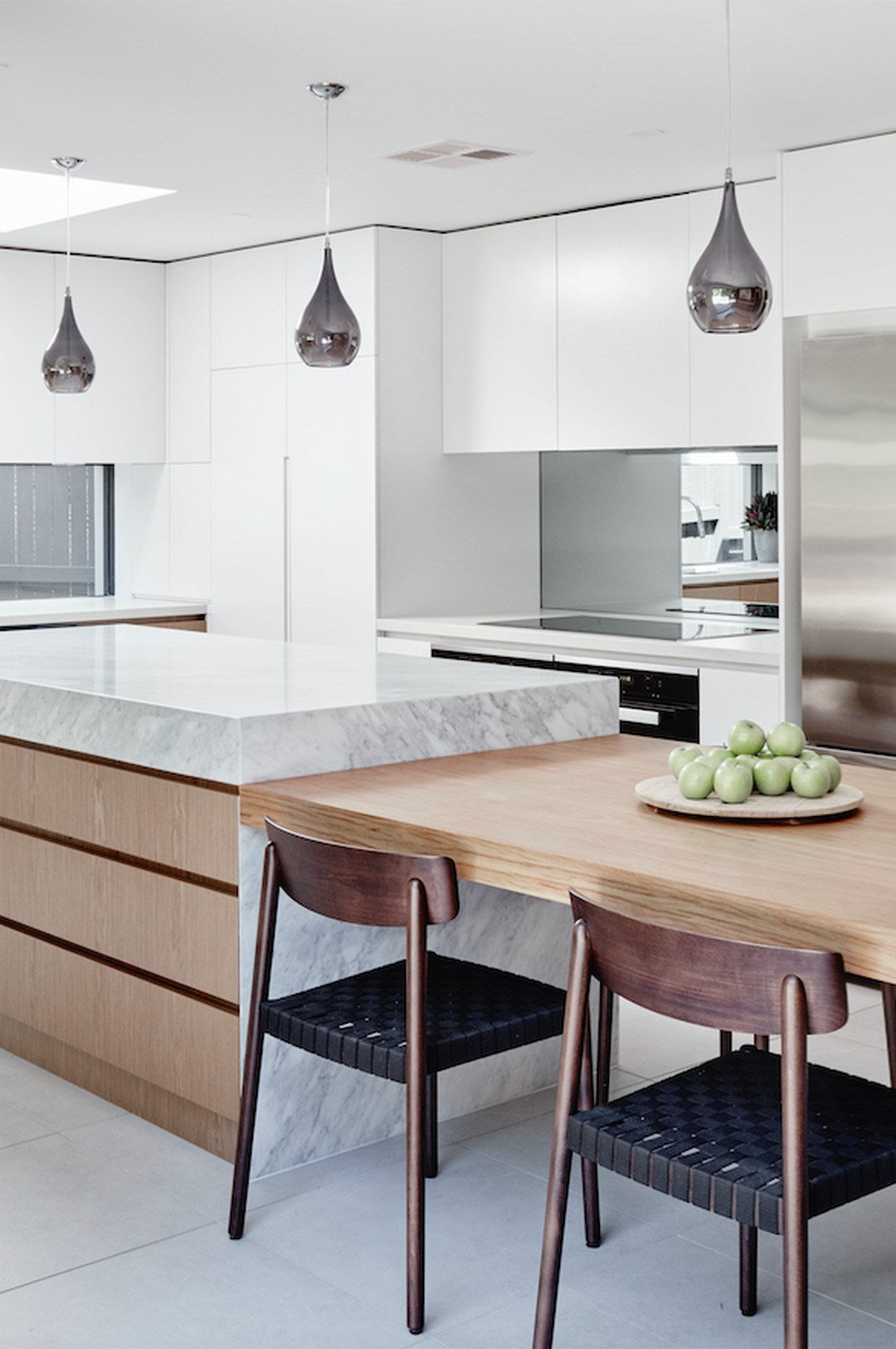 Kitchen Island Designs Youll Want For Yourself Pullcast