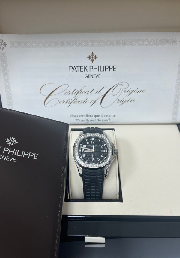 Patek Philippe Nautilus Green Dial Ref # 5711/1300A-001