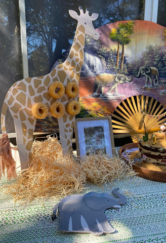 Jungle Theme Party Giraffe Donut Stand