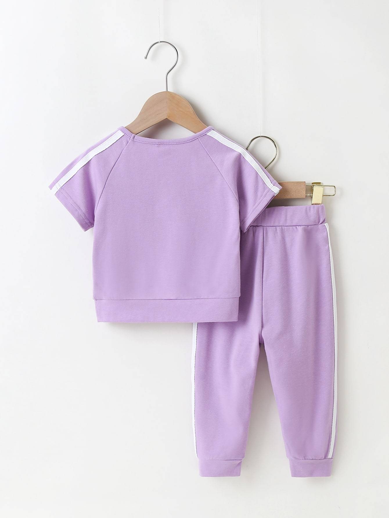 Shein- Baby Girl Side Stripe Tee & Sweatpants – Bagallery