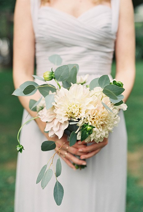 Dahlia Bouquet | 7 Fall Wedding Bouquets | My Wedding Favors