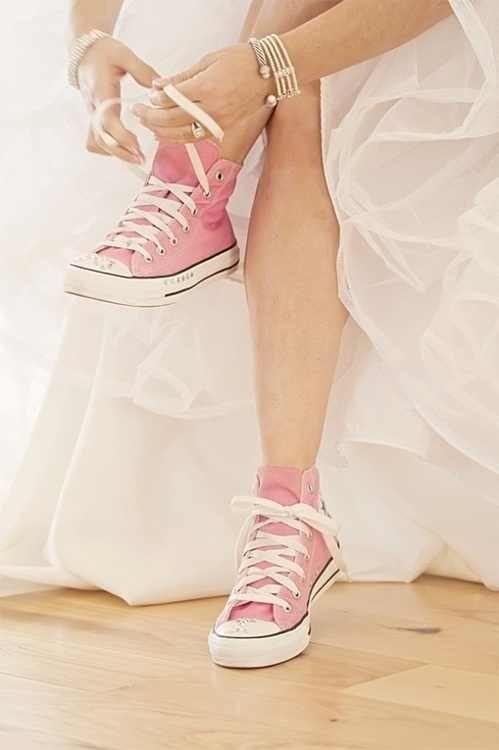 Pink Shoes for the Bride | Incorporating Pink Into Your Wedding | My Wedding Favors