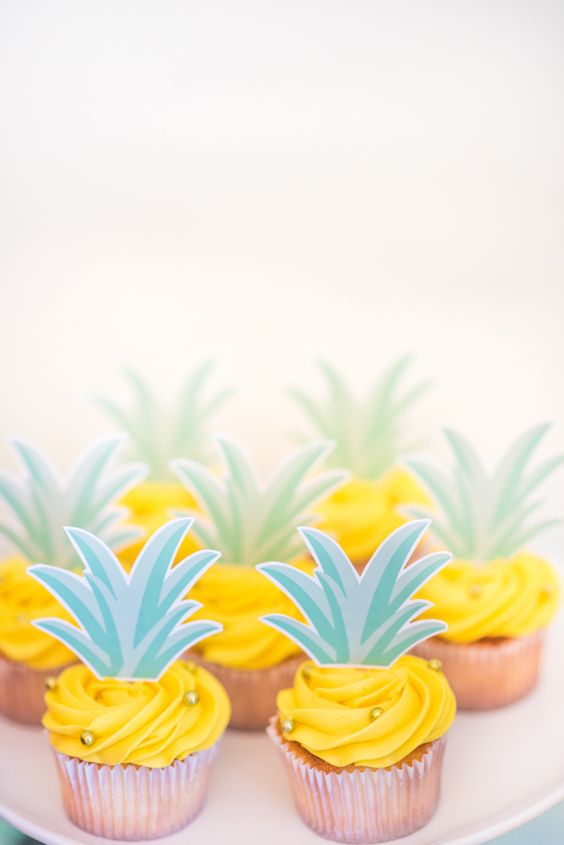 Pineapple Cupcakes | How to Throw a Pineapple Themed Bachelorette Party | My Wedding Favors