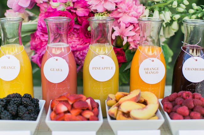 Mimosa Bar | 7 Outdoor Bridal Shower Treats | My Wedding Favors