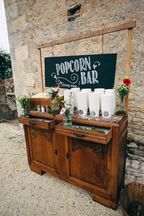 Popcorn Bar | 7 Trendy Wedding Appetizers | My Wedding Favors