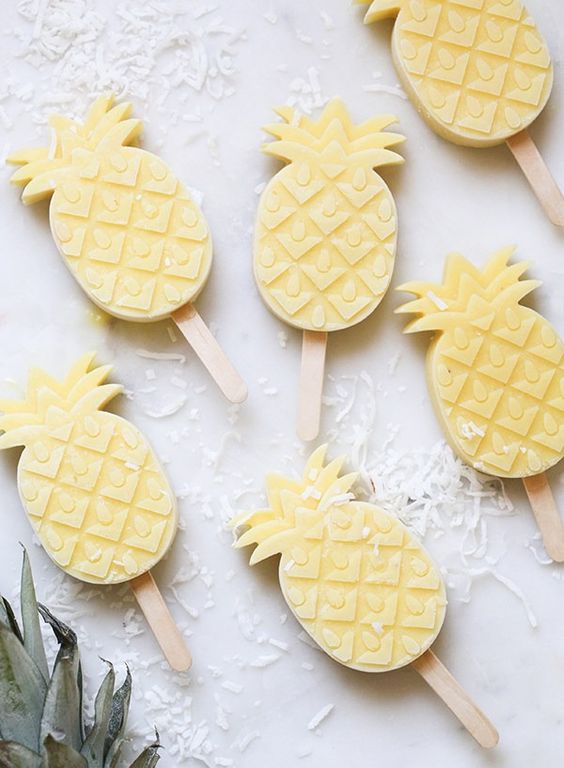 Pineapple Popsicles | How to Throw a Pineapple Themed Bachelorette Party | My Wedding Favors