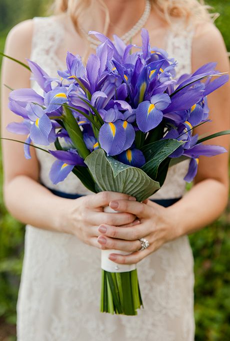 Lilies | 7 Summer Wedding Bouquets | My Wedding Favors