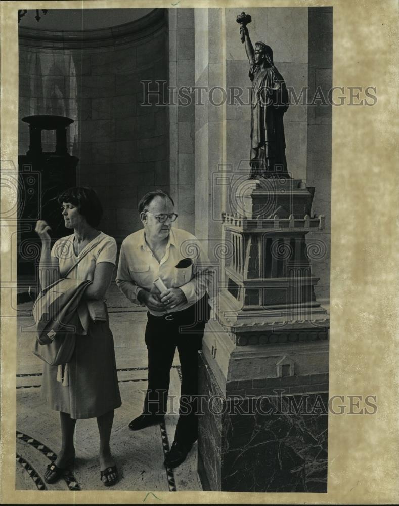 Whalebone Corset and Bustle Pad at Milwaukee Public Museum, 1983 vintage  press photo print - Historic Images