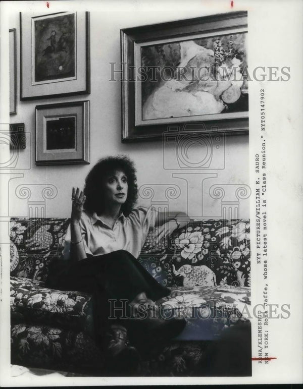 1979 Press Photo Rona Jaffe latest novel Class Reunion - cvp21187 ...