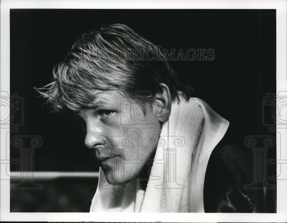 1977 Press Photo Nick Nolte In Rich Man Poor Man Book I Cvp Historic Images