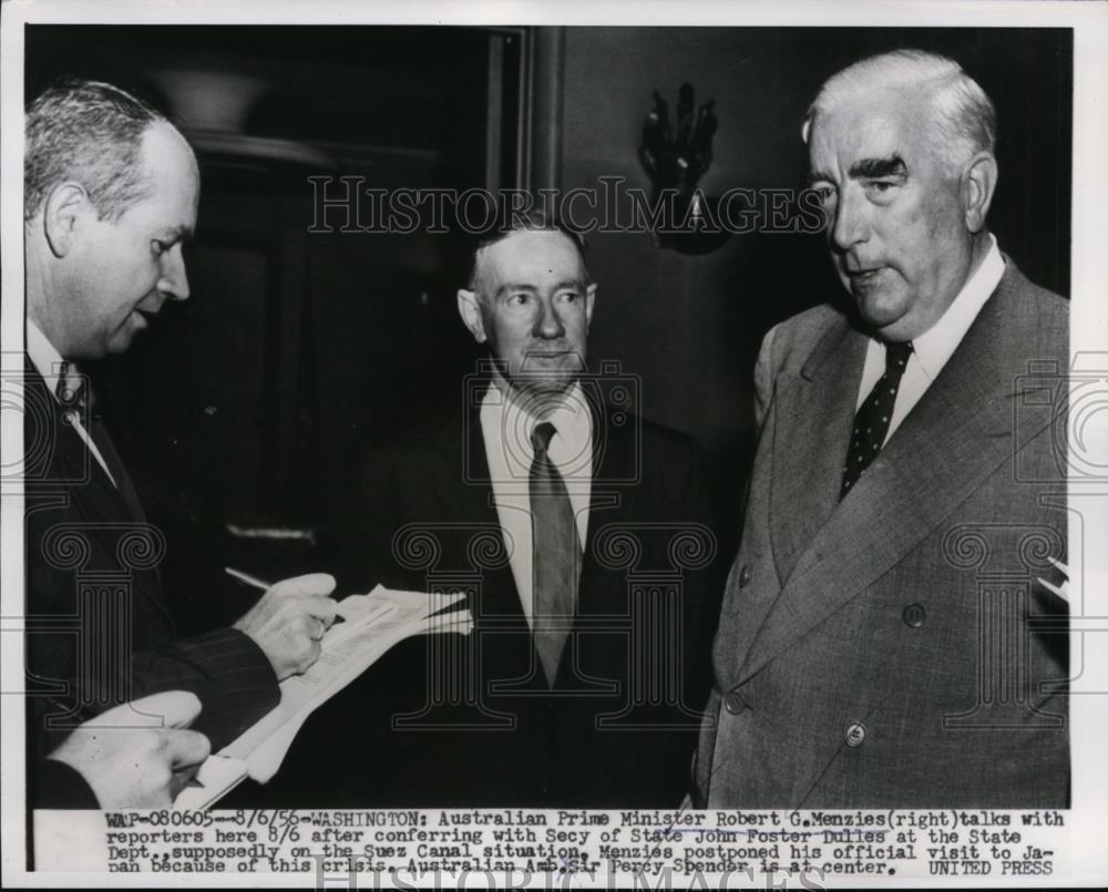 tro møbel Føderale 1956 Press Photo Australian Prime Minister Robert Menzies Talks With R -  Historic Images