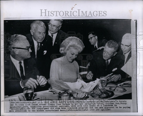 1964 Press Photo Barry Goldwater Jane Morgan - Historic Images