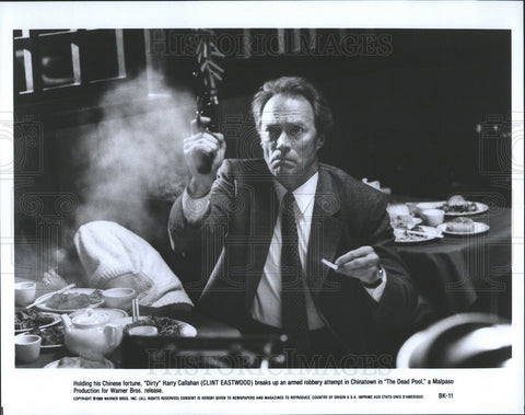 1988 Press Photo The Dead Pool Film Clint Eastwood Gunsmoke Dinner Scene - Historic Images