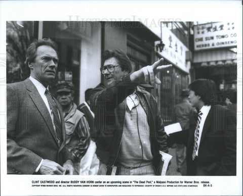 1988 Press Photo The Dead Pool Film Clint Eastwood With Director Buddy Van Horn - Historic Images