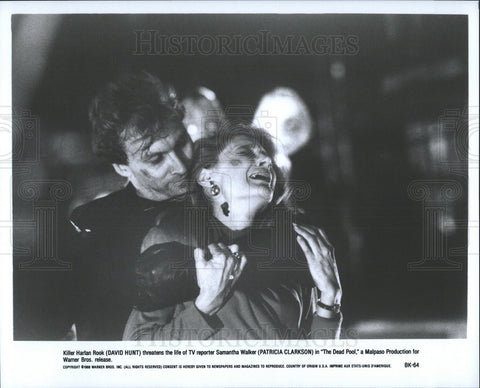 1988 Press Photo The Dead Pool Film David Hunt Threatens Patricia Clarkson Scene - Historic Images