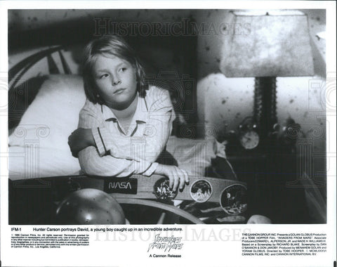 1986 Press Photo Hunter Carson Child Actor Invaders From Mars Adventure Movie - Historic Images