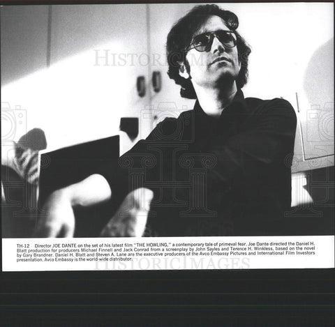 1981 Press Photo "The Howling" Director Joe Dante - Historic Images