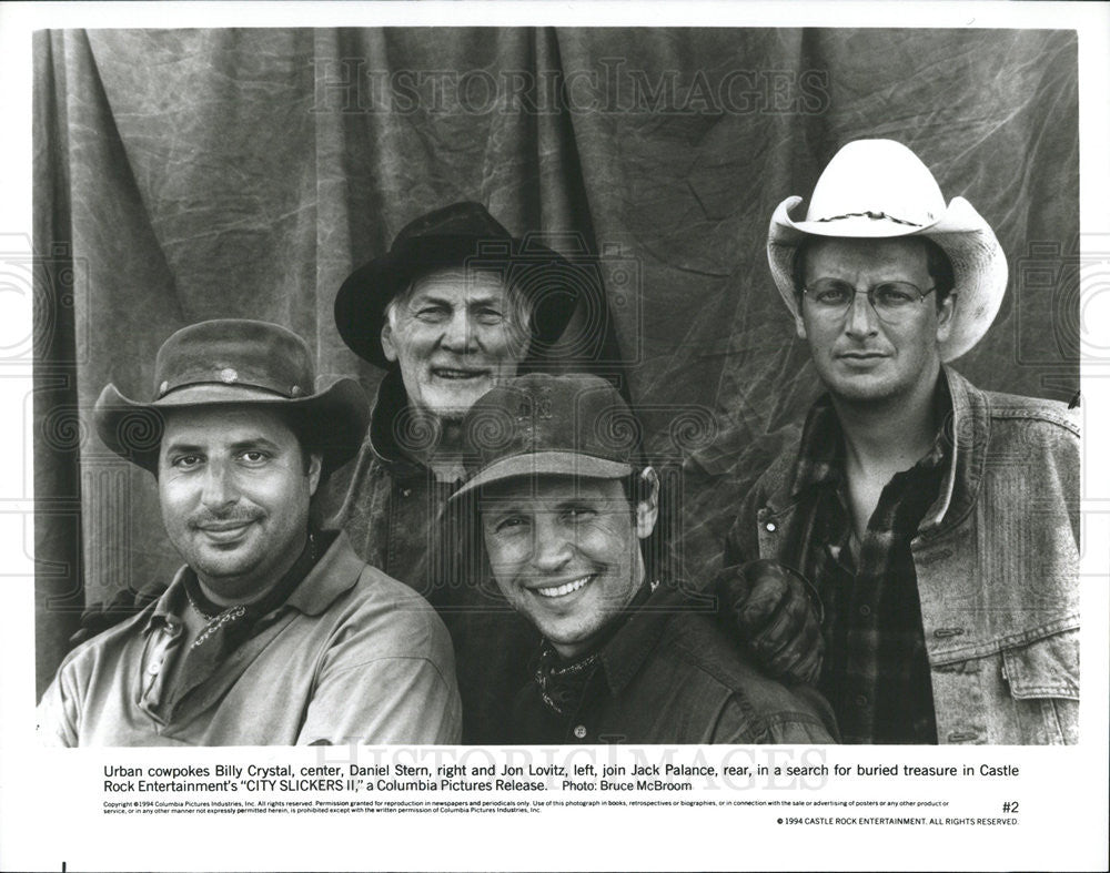 1994 Press Photo City Slickers Ii Legend Of Curlys Gold Billy Crystal