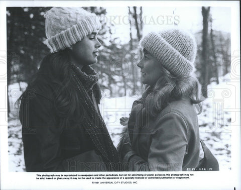 1981 Press Photo Endless Love Film Brooke Shields Penelope Milford Winter Scene - Historic Images