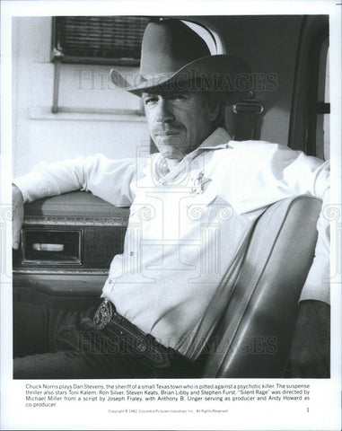 1982 Press Photo Chuck Norris stars in "Silent Rage" - Historic Images