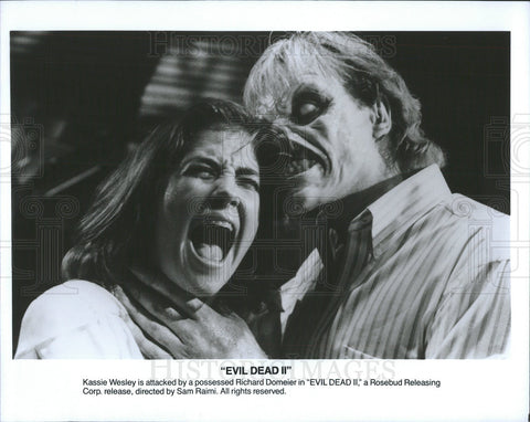 Press Photo Kassie Wesley Richard Domeier Actors Evil Dead II - Historic Images