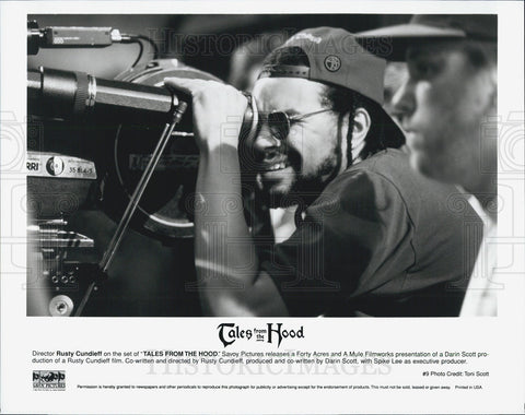 1995 Press Photo Director Rusty Cundleff on set "Tales From the Hood" - Historic Images