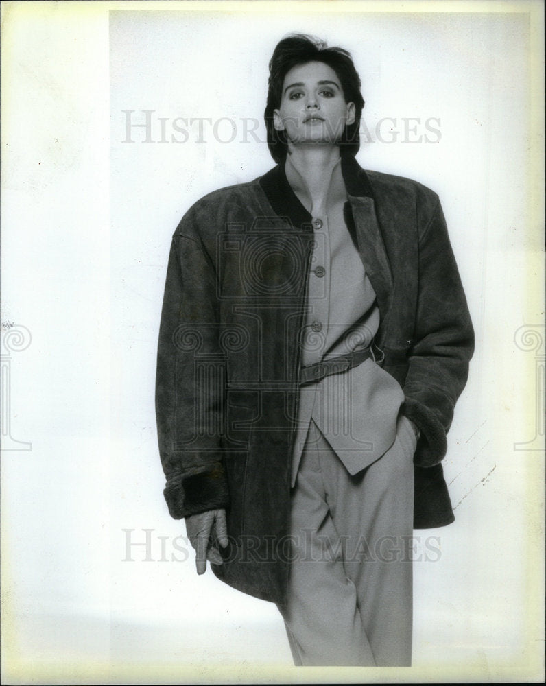 1986 Erreuno Giorgio Armani Suede Carcaot - Historic Images