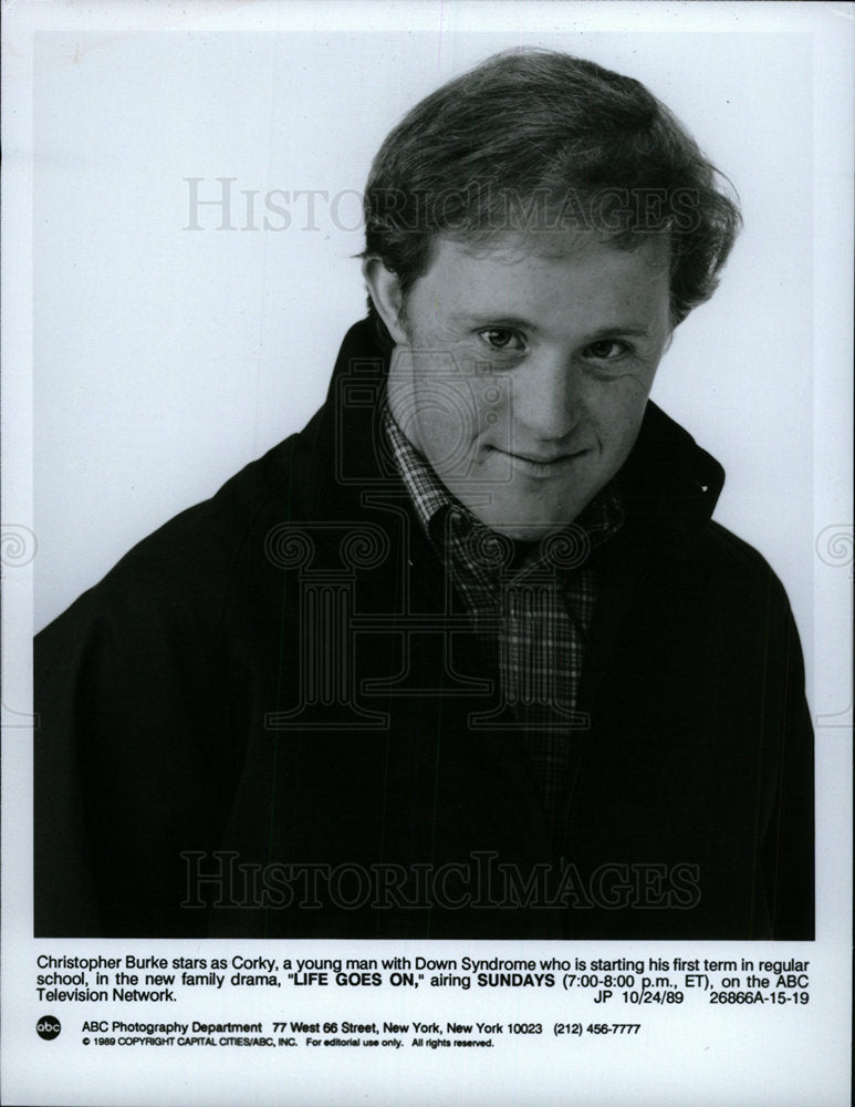 19 Press Photo Christopher Burke Corky Life Goes On Historic Images