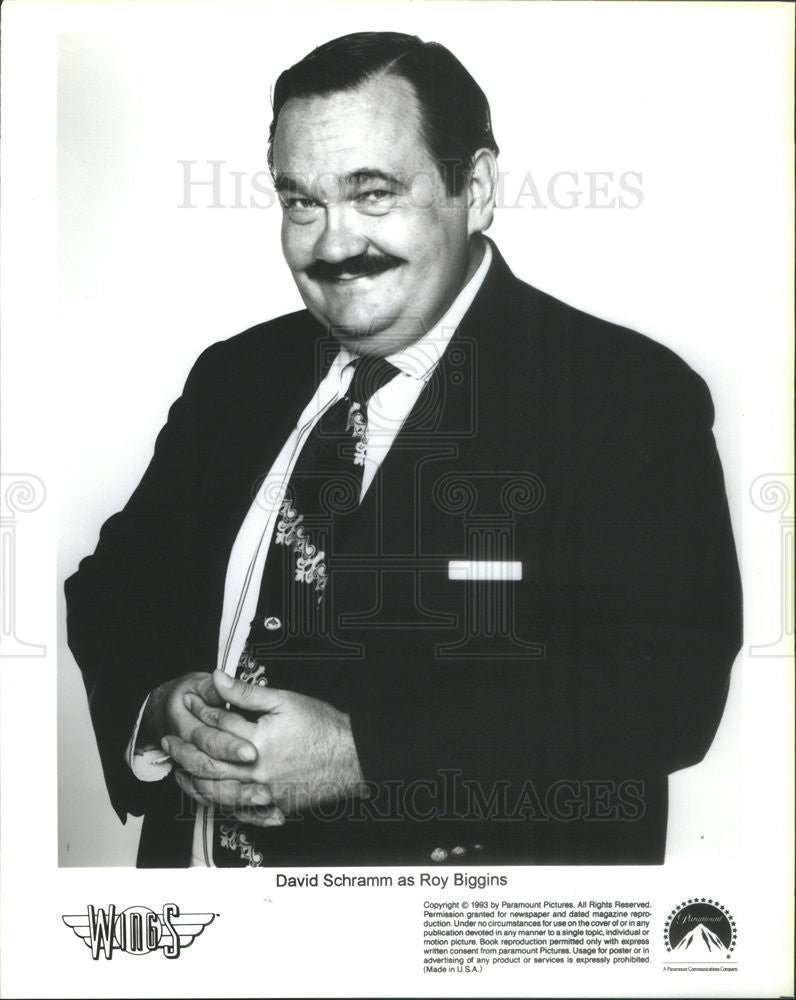 Undated Press Photo David Schramm as Roy Biggins, Wings - Historic Images