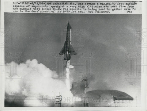 1958 Press Photo Navaho Missile Gathers Data For B-70 Missile Development - Historic Images