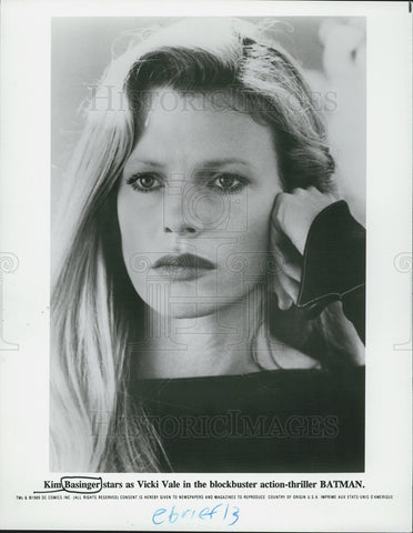 1989 Press Photo Actress Kim Basinger Portrays Vicki Vale In Movie Batman - Historic Images